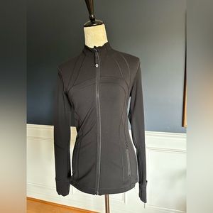 lululemon
Define panelled performance jacket